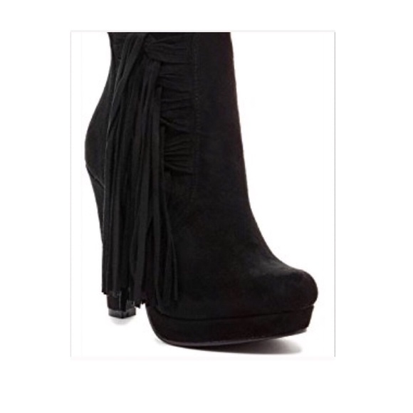 Shoes - ▪️Fringe Booties ▪️